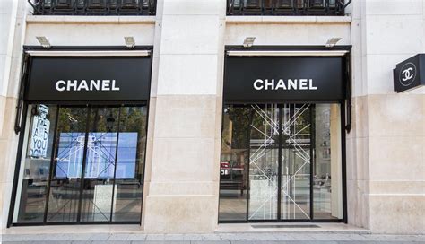 original chanel shop paris|Chanel champs elysees Paris.